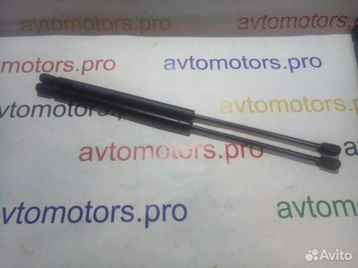 Амортизаторы багажника 2шт Saab 9000