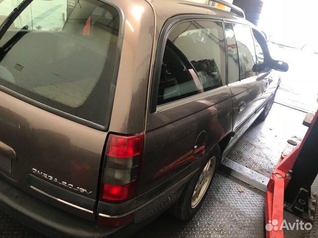 Разбор на запчасти Opel Omega B 1994-2003