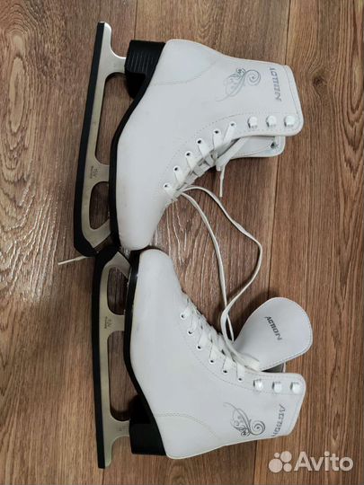 Коньки фигурные