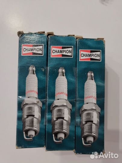 Свеча зажигания champion QC8W epia