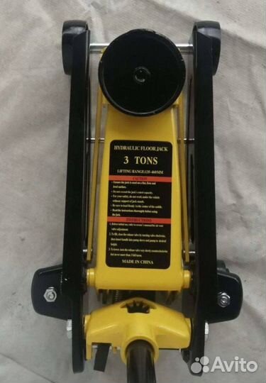 Домкрат подкатной 3 тонны