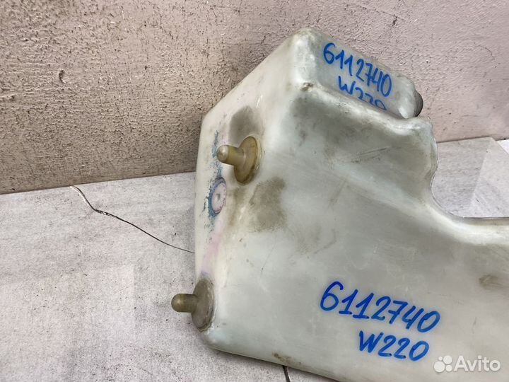 Бачок омывателя Мерседес