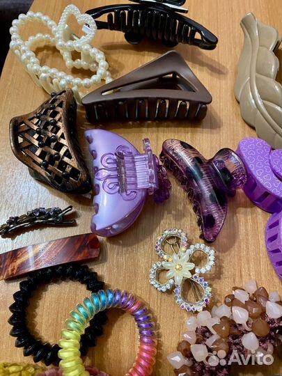 Заколки и резинки