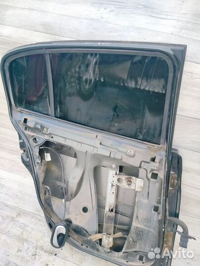 Дверь задняя левая Renault Megane, II 2005