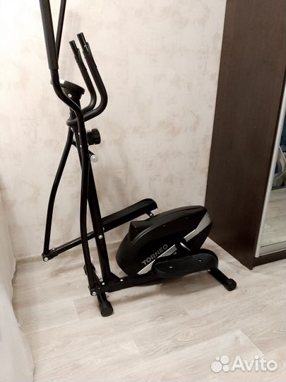 Эллиптический тренажер