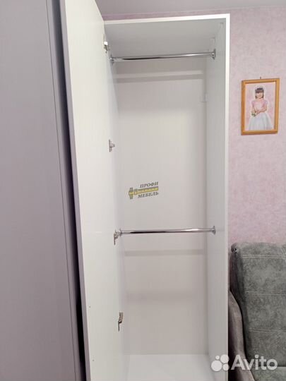 Шкаф угловой