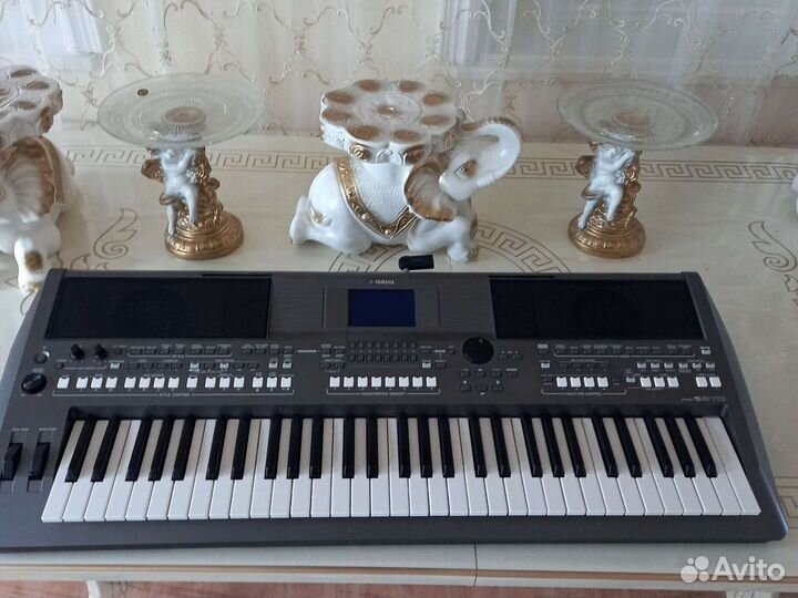 Синтезатор yamaha psr s670