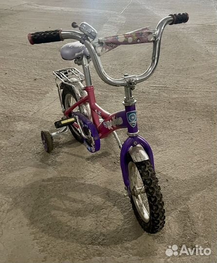 Велосипед для девочки до 3-х лет