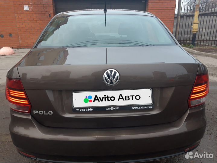 Volkswagen Polo 1.6 AT, 2015, 105 200 км