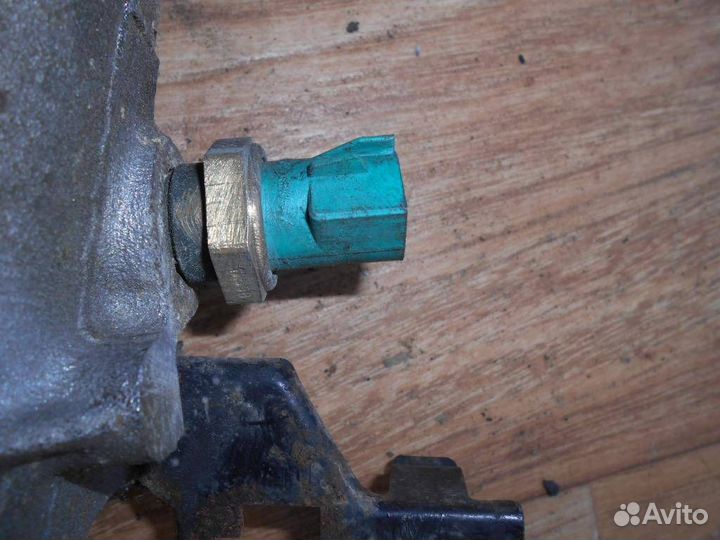 Датчик температуры воздуха Ford America Taurus 19