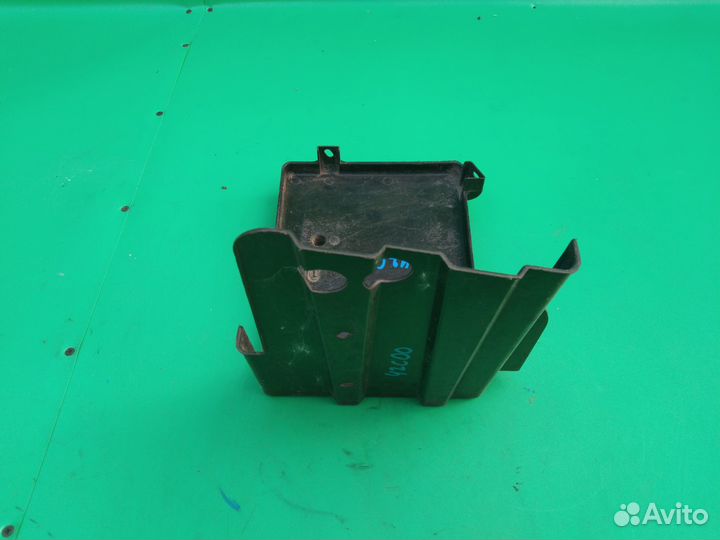 Площадка аккумулятора для Mitsubishi Lancer 9