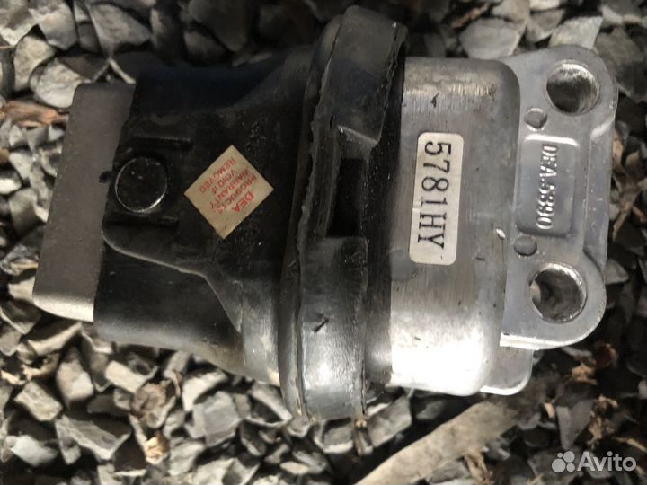 Запчасти на Chrysler 300c