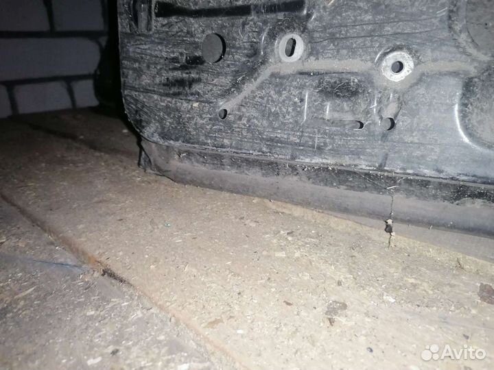 Дверь задняя правая Mercedes w124