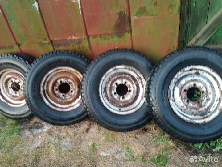 КАМА И-520 235/75 R15