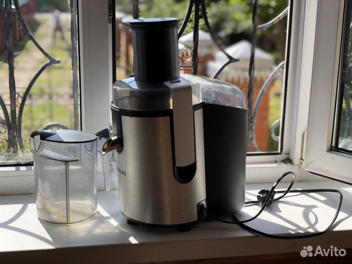 Соковыжималка центробежная philips