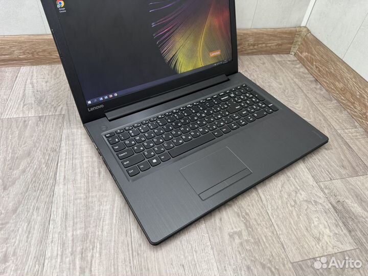 Lenovo (FHD/Core i3-6100U/Nvidia 920mх/8Gb/SSD)