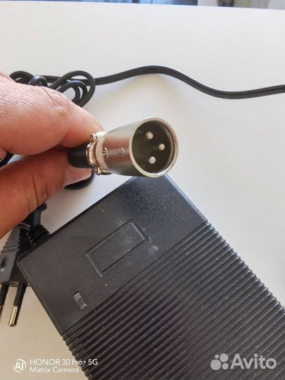 Блок питания для электро самоката