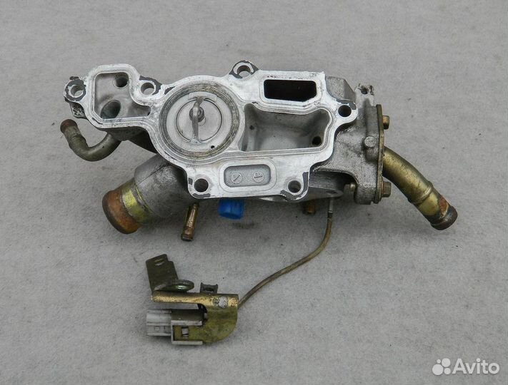 Корпус термостата Nissan Qashqai MR20DE 11060-JD20