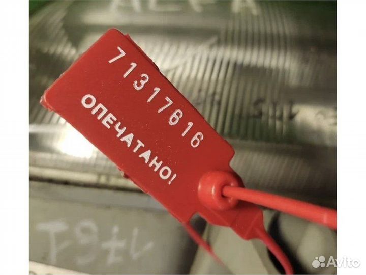 Фара левая Alfa Romeo 145 1.9 1999