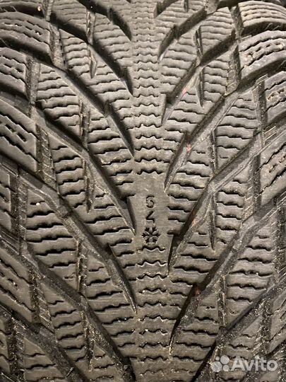 Nokian Tyres Hakkapeliitta R3 235/45 R18 98T