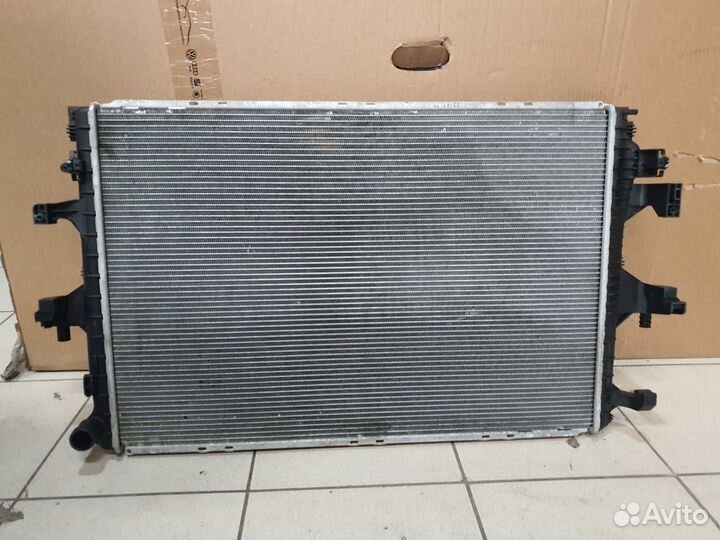 Радиатор двс VW Transporter T5 T6 7E0121253A