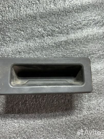 Кнопка открывания багажника BMW 5 F10