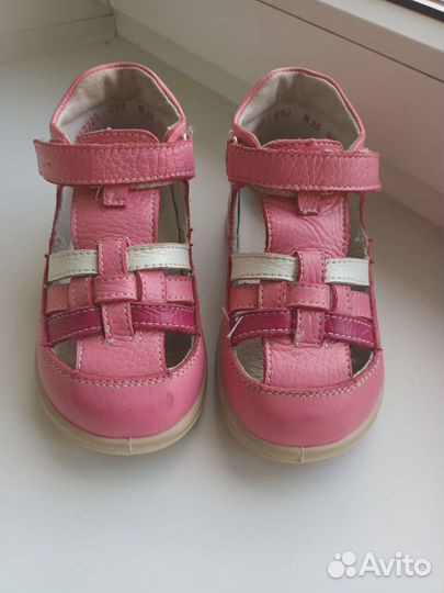 Сандалии детские для девочек 25