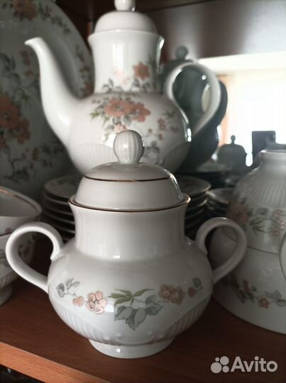 Чайно-кофейный сервиз Кальцид из Германии