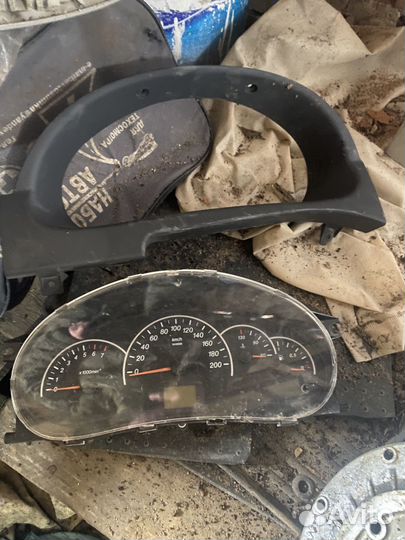 Запчасти на приору