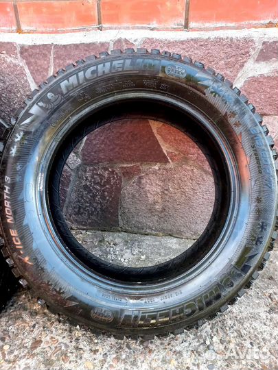 Michelin X-Ice North 3 215/60 R17