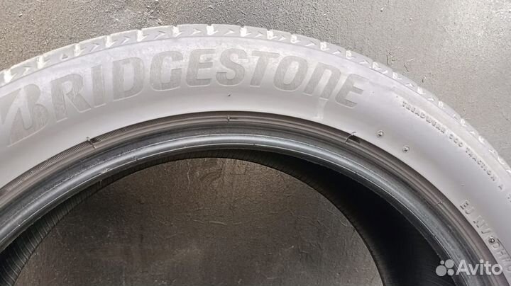 Bridgestone Alenza 001 235/50 R19