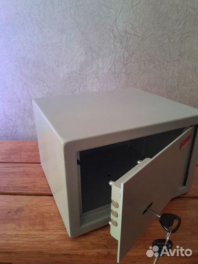 Сейф металлический бу