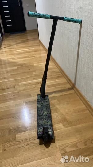 Трюковой самокат стрит