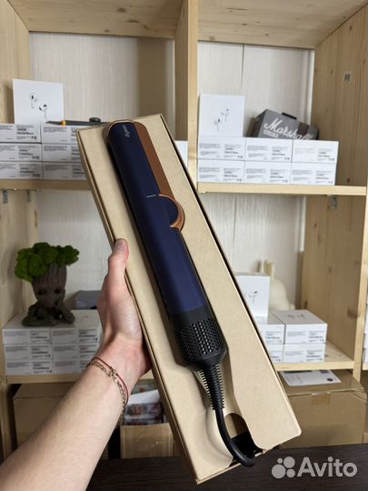 Вырямитель Dyson Airstrait