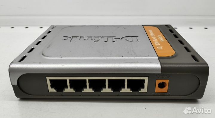 Коммутатор D-link DES-1005D/C