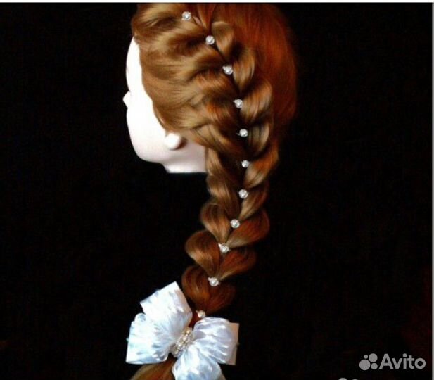 Праздничный Белый бантик со стразами