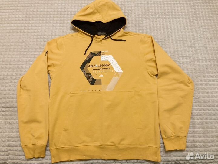 Толстовка мужская с капюшоном