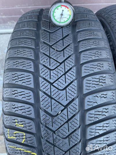 Pirelli Winter Sottozero 3 245/45 R18