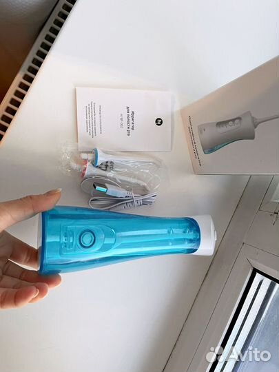 Ирригатор для полости рта HI