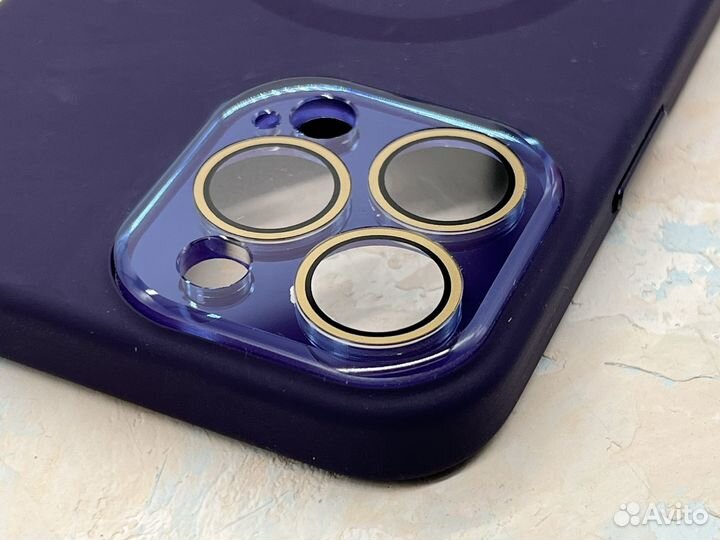 Чехол на iPhone 13, 14, 15