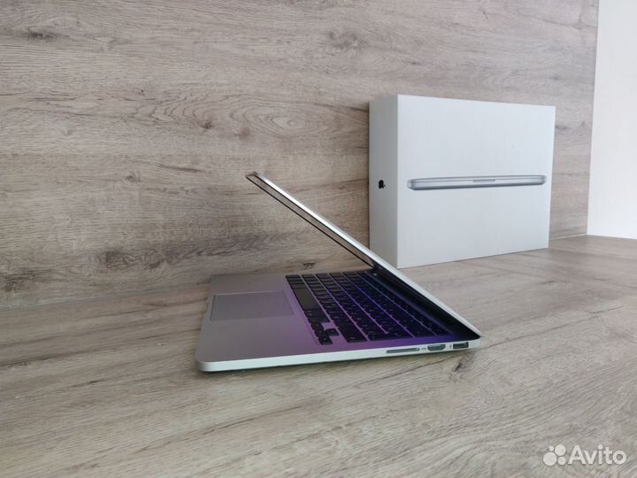 MacBook Pro 13 retina (i5 / 8gb / ssd )