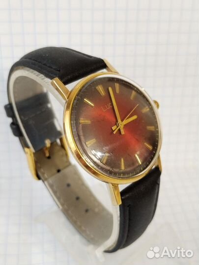 Часы Луч Де Люкс Ультра тонкий СССР Позолоченные