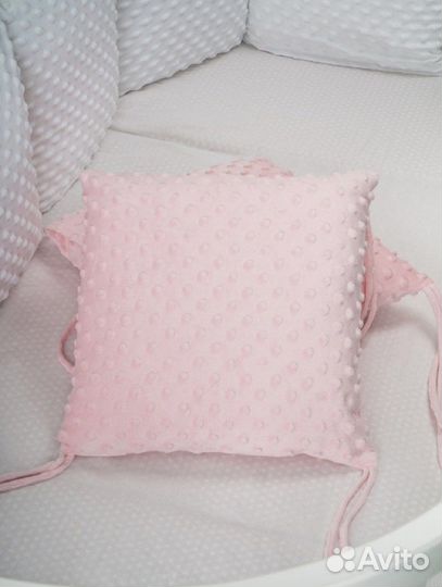 Бортики в детскую кроватку