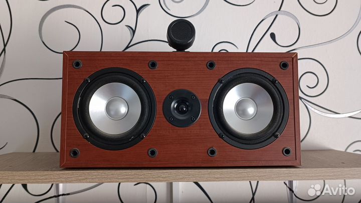 Музыкальный центр Genius