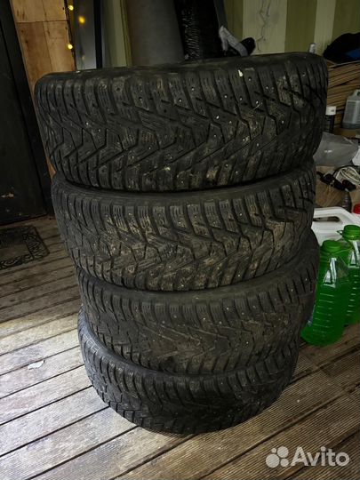 Hankook Winter I'Pike 215/65 R16 102T