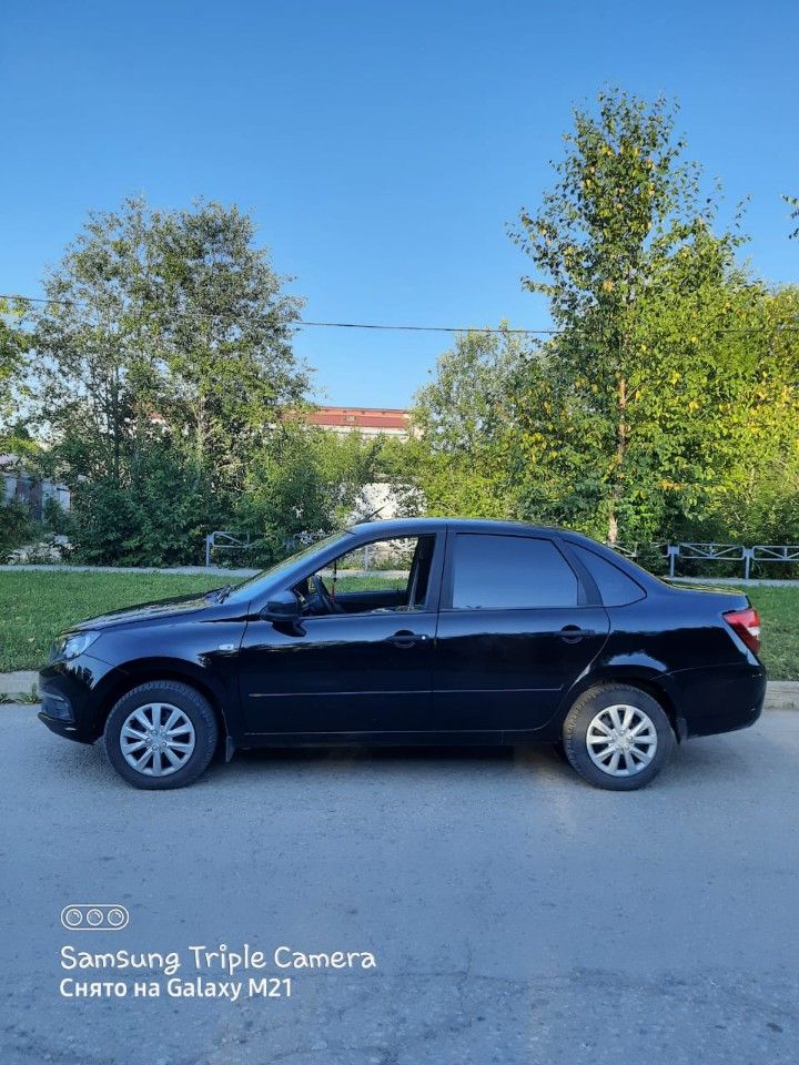ВАЗ (LADA) Granta: фото владельца