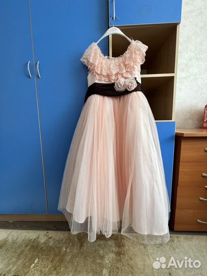 Платье бальное