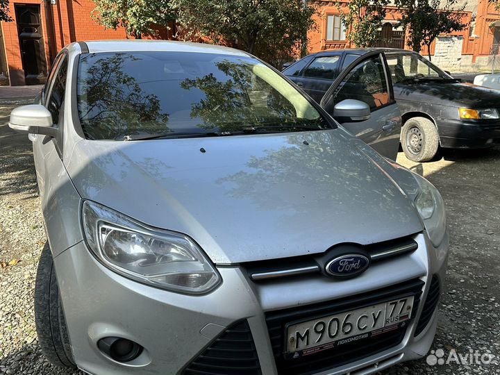 Фары на Ford focus 3