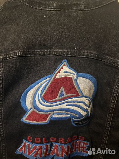 Ручная вышивка на одежде