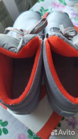 Лыжные ботинки